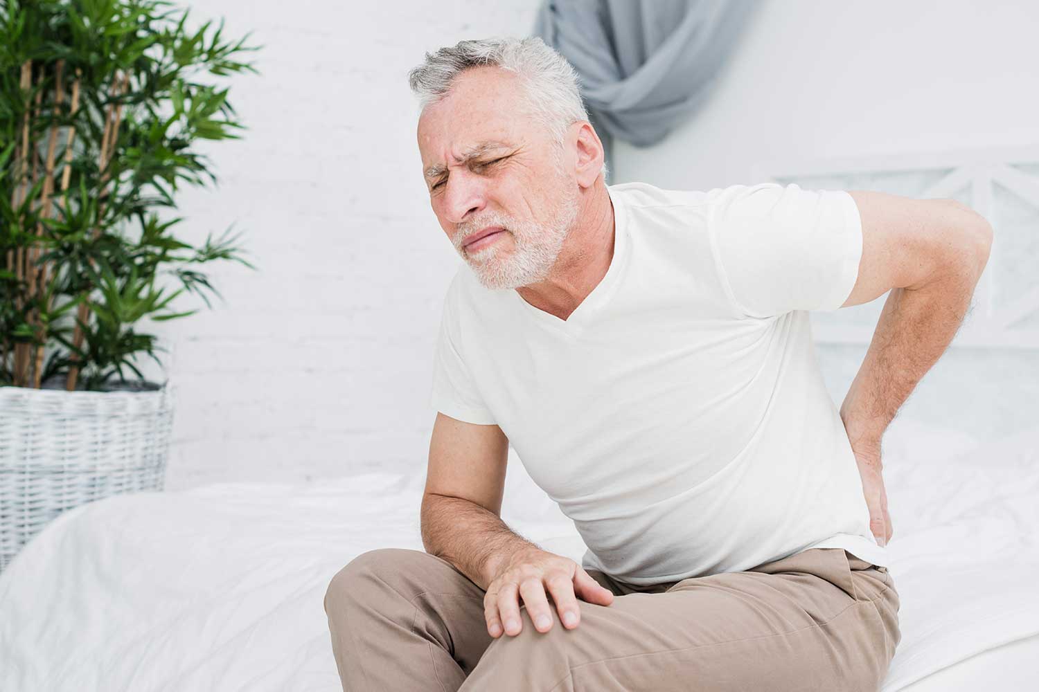 dolor-artricenter-espondiloartritis-cuales-son-sus-sintomas